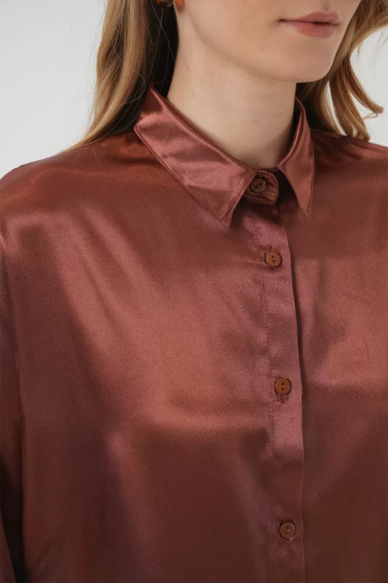 Kadın Oversize Saten Gömlek