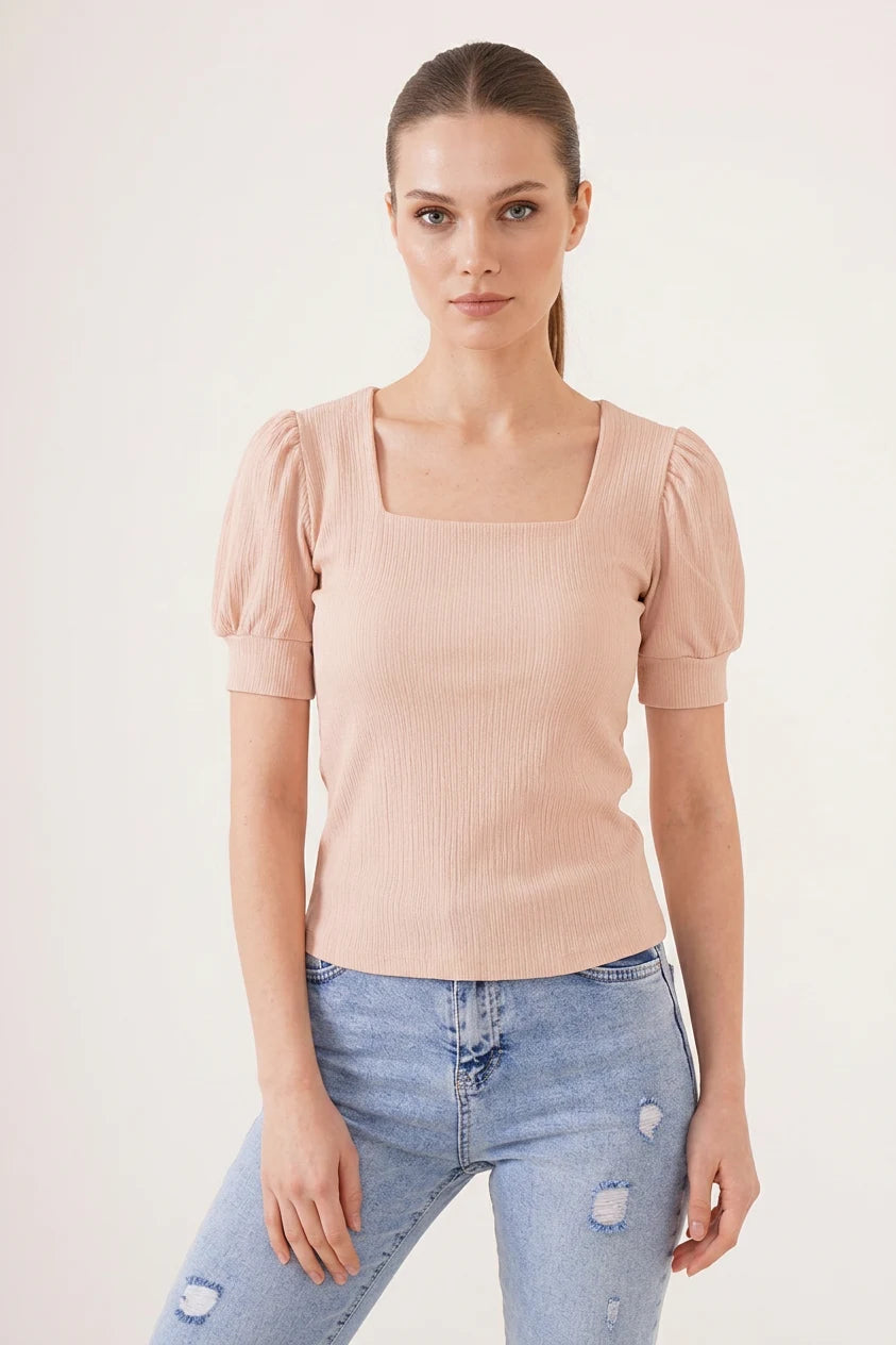Kadın Kare Yaka Kısa Kol Bluz