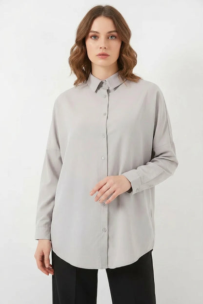 Kadın Oversize Kesim Basic Pamuklu Açık Gri Tesettür Gömlek