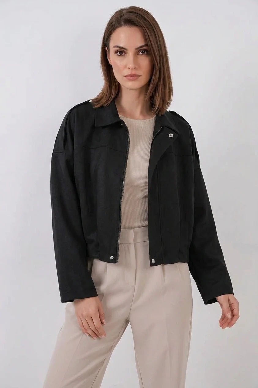 Kadın Klasik Yaka Oversize Omuz Detaylı Siyah Ceket