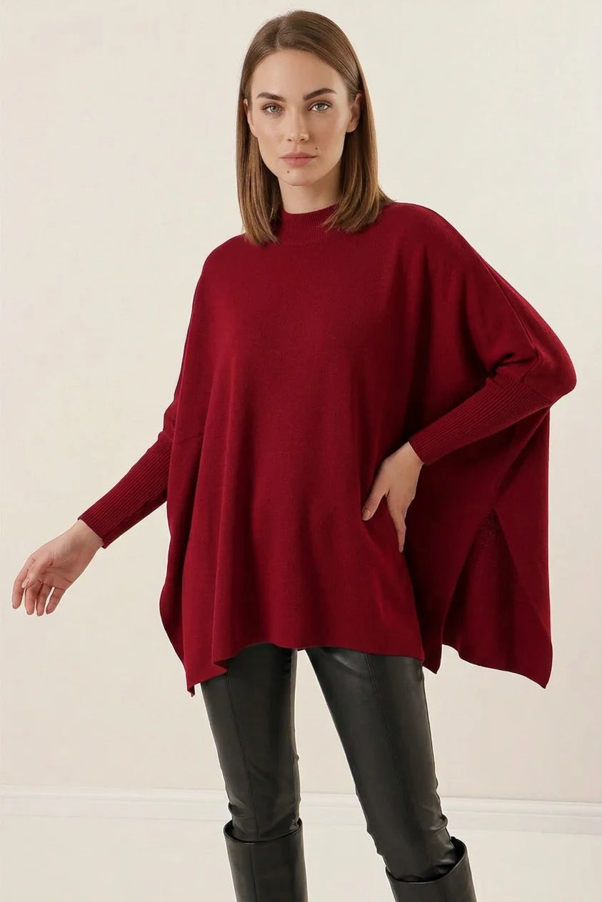 Kadın Balıkçı Yaka Yandan Yırtmaçlı Oversize Triko Bordo Panço Kazak
