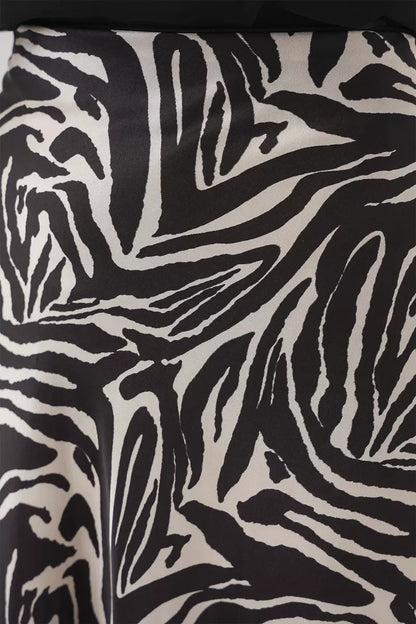 Kadın Zebra Desenli Saten Açık Bej Etek