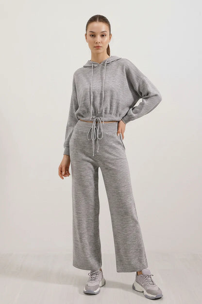 Kadın Kapüşonlu Beli Büzgülü Geniş Kesim Oversize Triko Gri İkili Takım