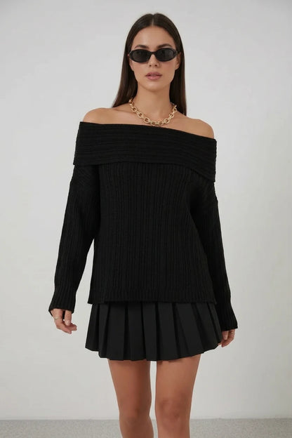 Kadın Oversize Açık Omuz Triko Siyah Kazak
