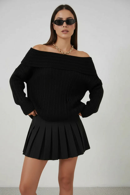 Kadın Oversize Açık Omuz Triko Siyah Kazak