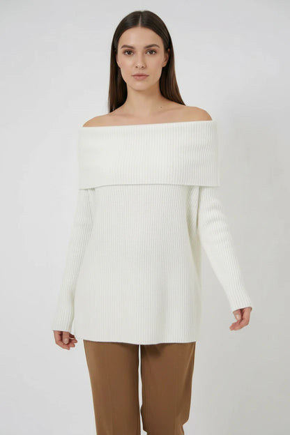 Kadın Kayık Yaka Oversize Açık Omuz Triko Beyaz Kazak