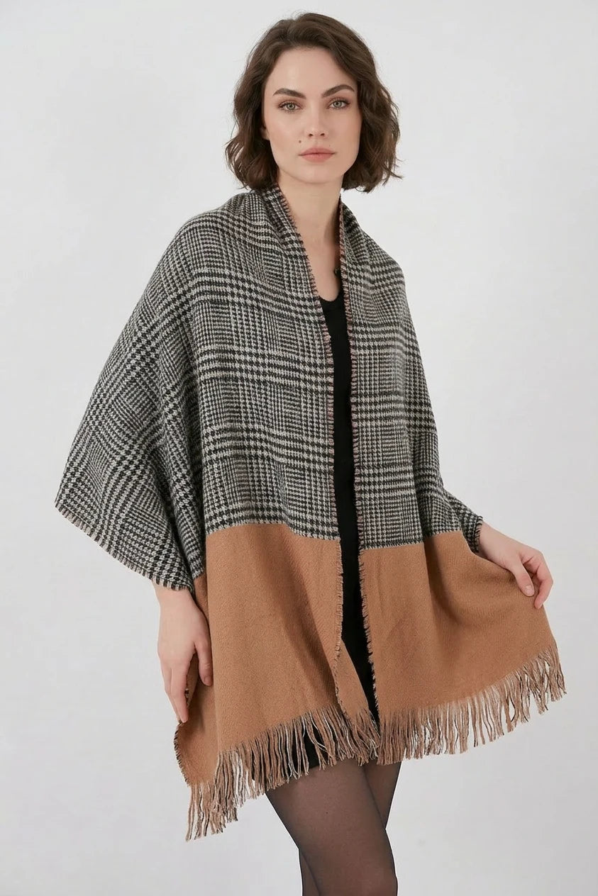 Kadın Kareli Desen Püsküllü Triko Camel Şal