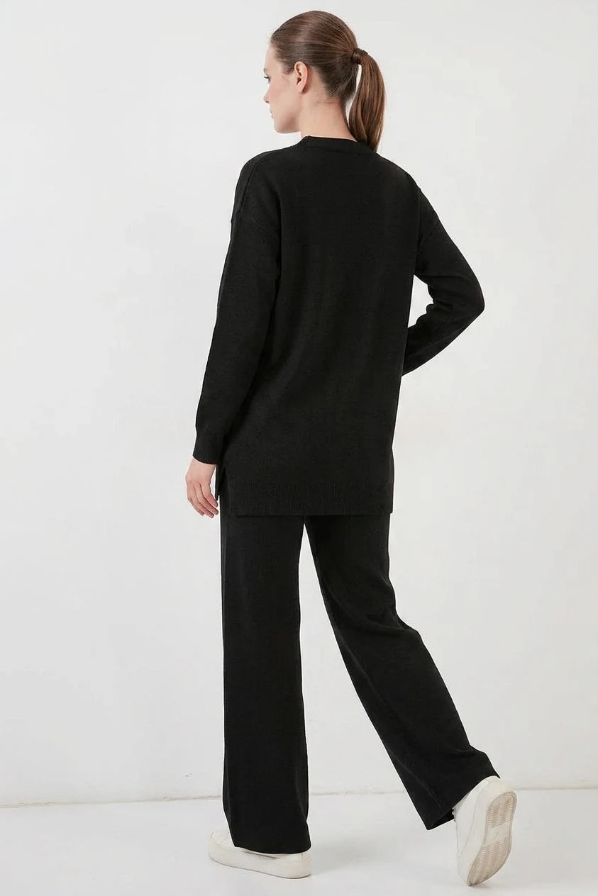 Kadın V Yaka Düğmeli Triko Takım