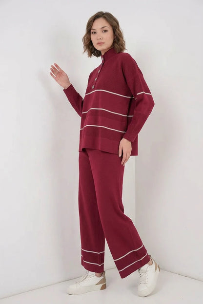 Kadın Yüksek Yaka Oversize Çizgili Triko İkili Takım