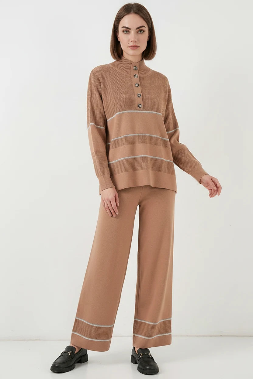 Kadın Düğmeli Yaka Oversize Çizgili Triko Camel İkili Takım