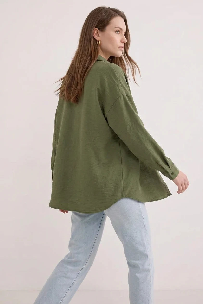Kadın Oversize Kesim Tek Cepli Viskon Haki Gömlek