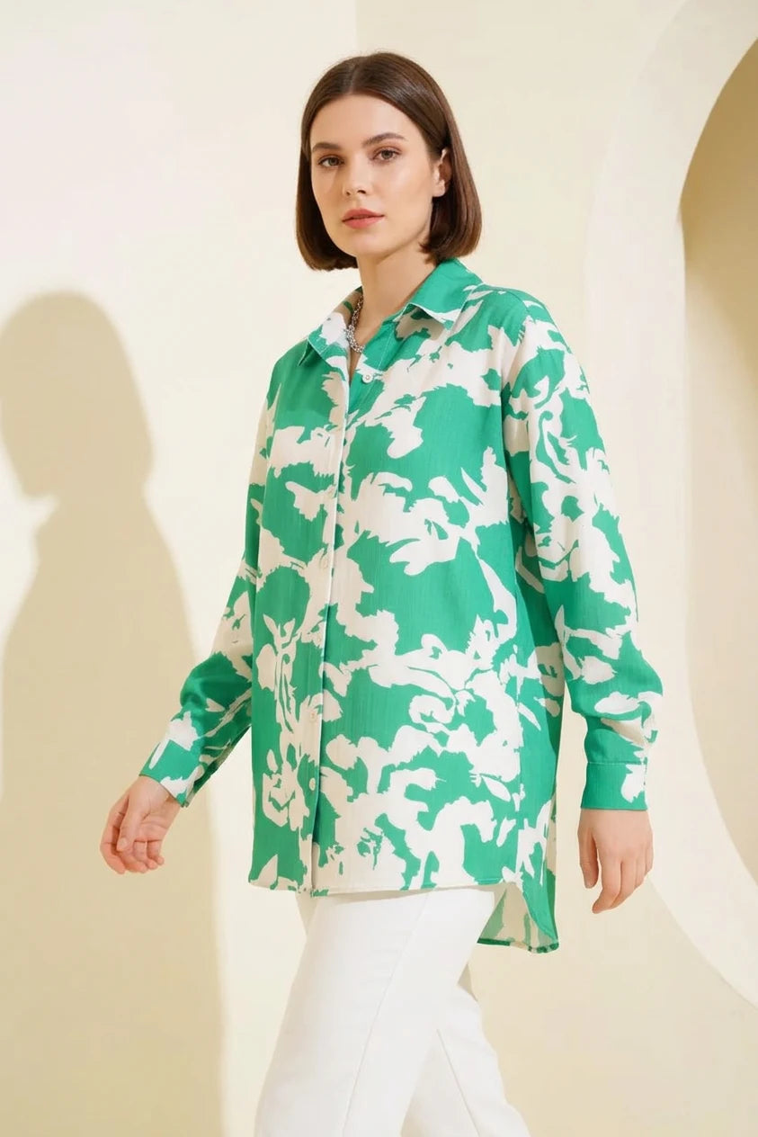 Kadın Basic Oversize Çiçek Desenli Viskon Yeşil Gömlek