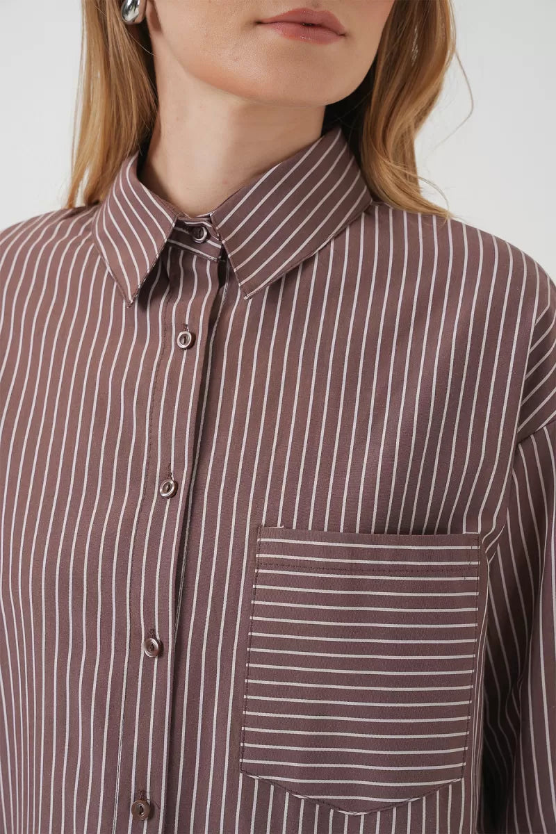 Kadın Oversize Tek Cepli Çizgili Pamuklu Gömlek