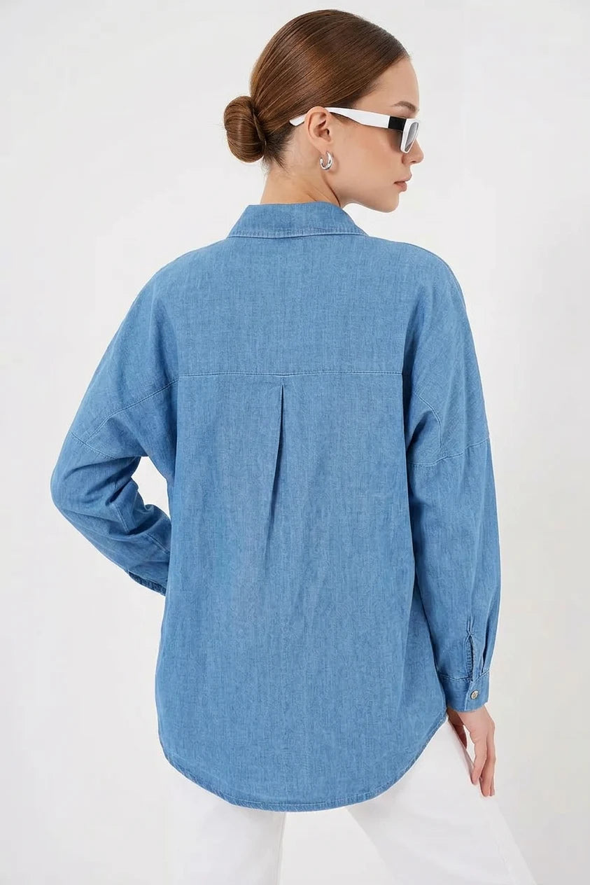 Kadın Oversize Kesim Pamuklu Gömlek