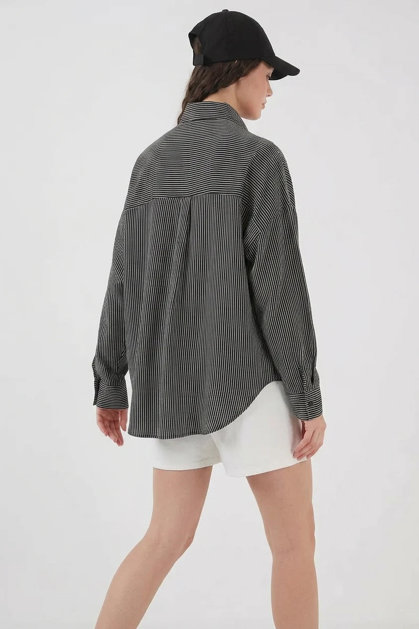 Kadın Oversize Çizgili Viskon Gömlek – Renk Seçenekleri 1