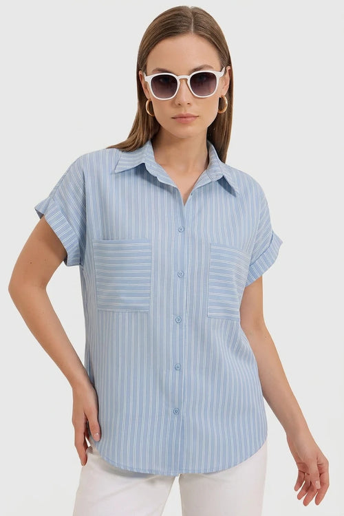 Kadın Oversize Kısa Kol Çizgili Viskon Mavi Gömlek