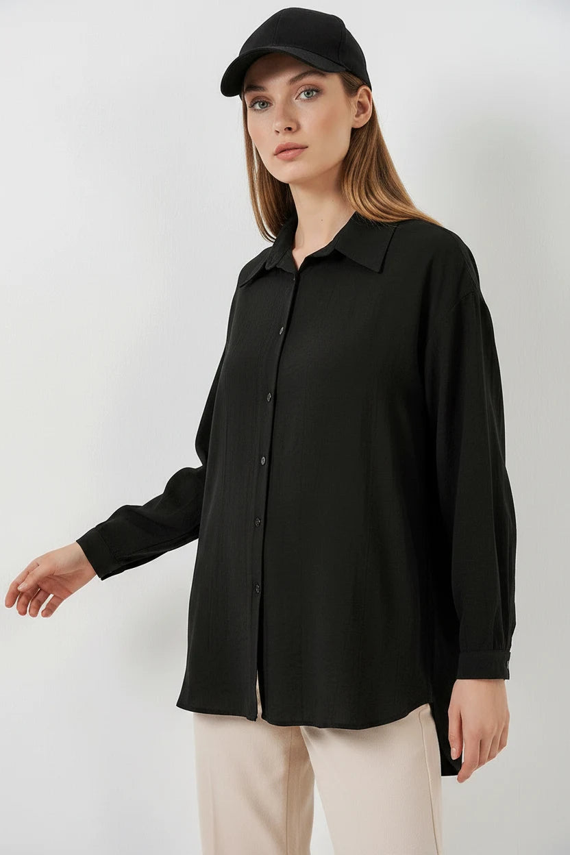 Kadın Oversize Kesim Pamuklu Gömlek