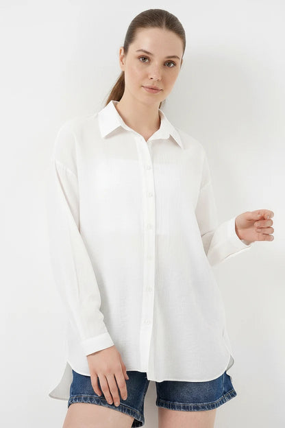 Kadın Oversize Kesim Pamuklu Gömlek