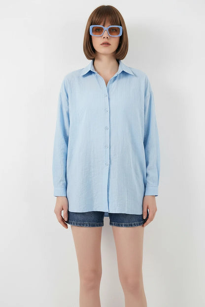 Kadın Oversize Kesim Pamuklu Gömlek
