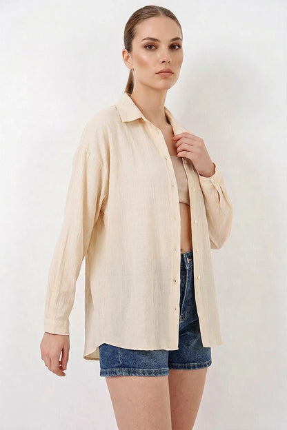 Kadın Rahat Kesim Oversize Pamuklu Krem Gömlek
