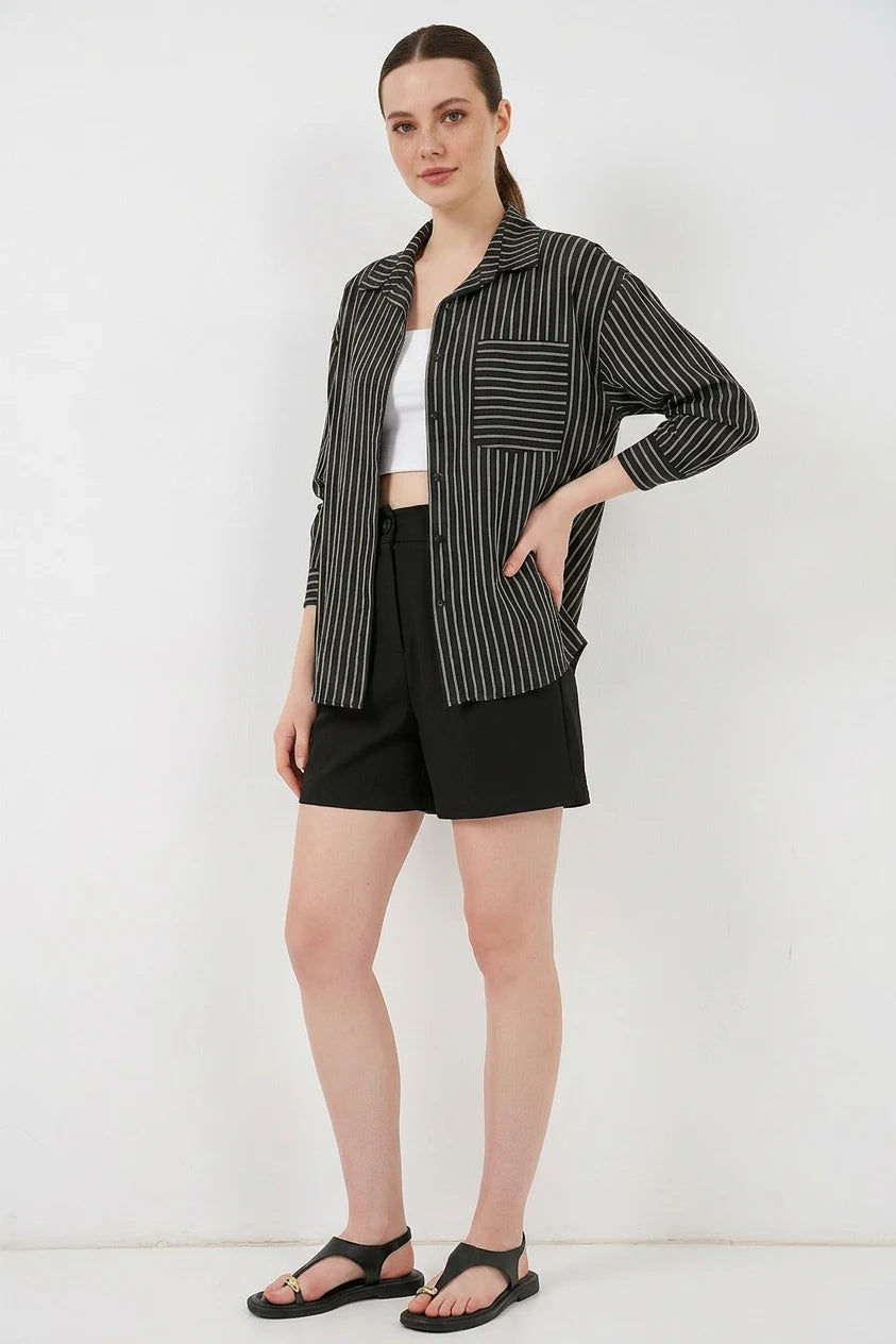 Kadın Oversize Tek Cepli Çizgili Viskon Gömlek