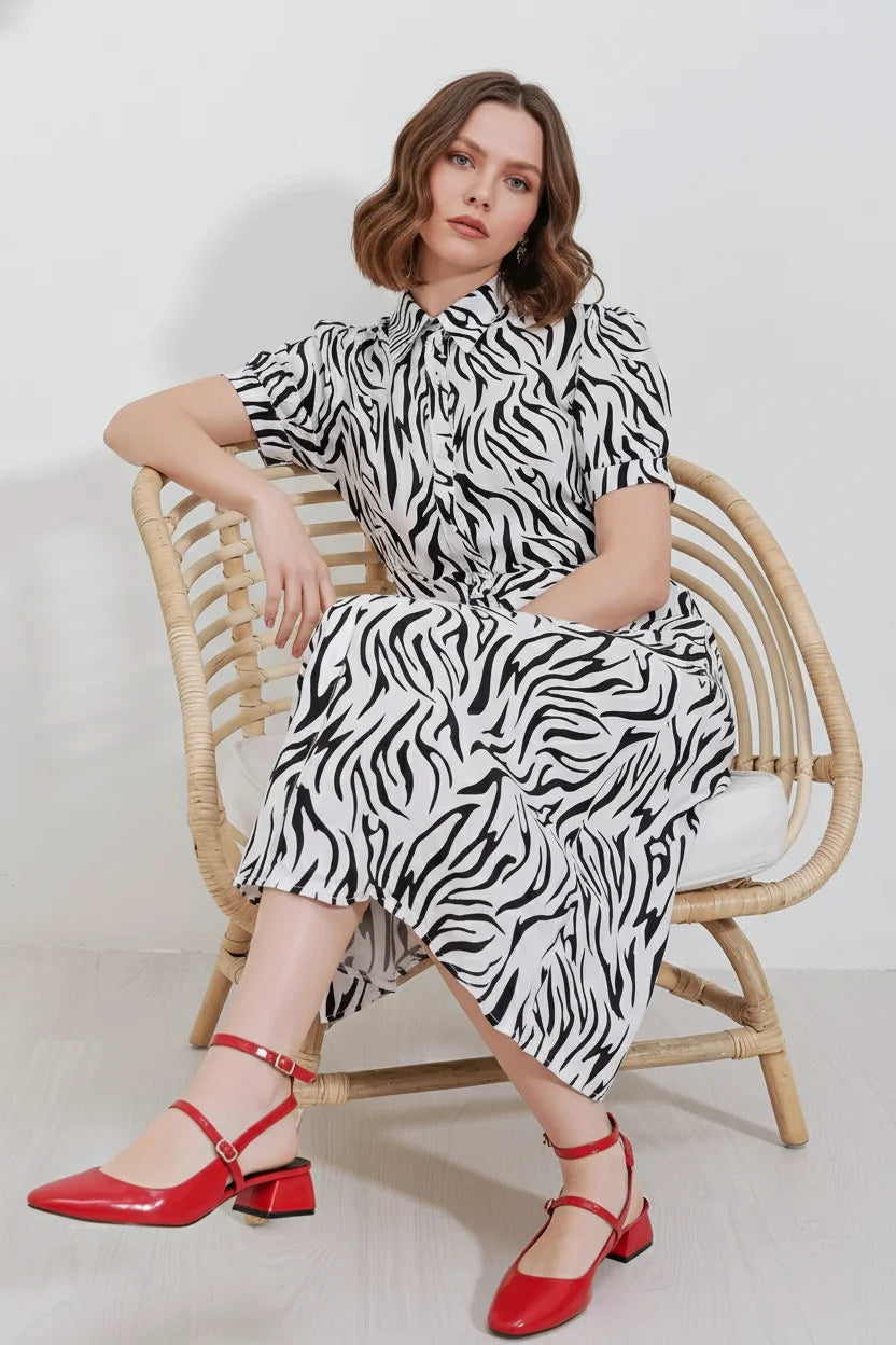 Kadın Gömlek Yaka Kuşaklı Kısa Kol Zebra Desenli Viskon Elbise