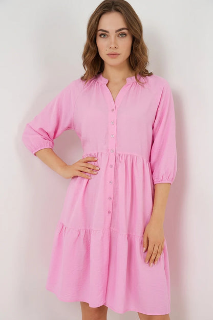 Kadın Yuvarlak Yaka Beli Büzgülü Kısa Kol Fırfırlı Etek Düğmeli Viskon Pembe Elbise