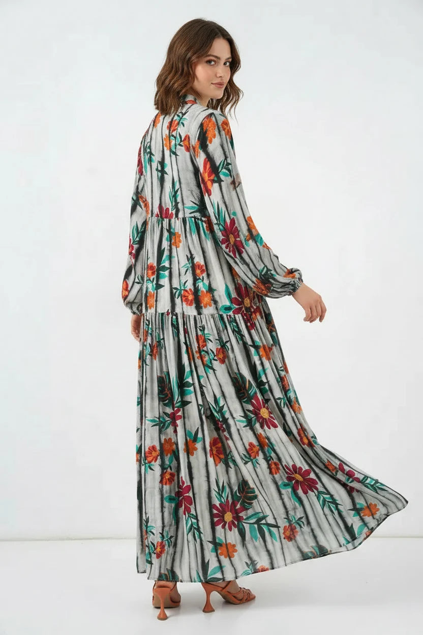 Kadın Hakim Yaka Beli Büzgülü Çiçek Desenli Çizgili Viskon Koyu Antrasit Tesettür Elbise