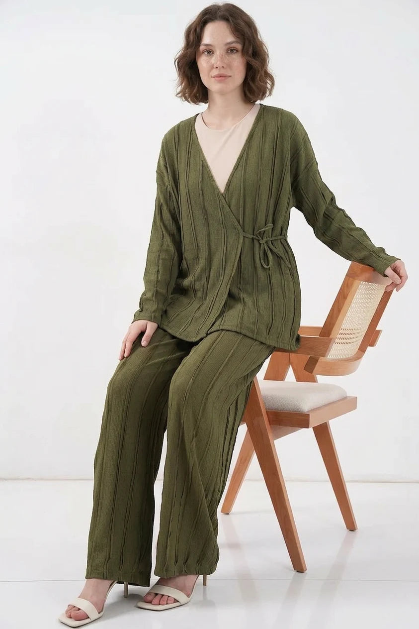 Kadın V Yaka Yüksek Bel Dikey Çizgili Haki İkili Takım