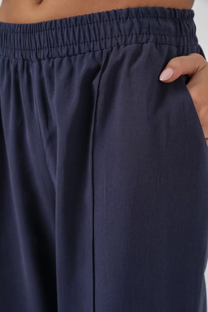 Kadın Beli Lastikli Dikiş Detaylı Bol Paça Lacivert Palazzo Pantolon