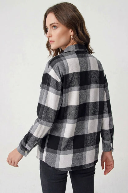 Kadın Çift Cepli Oversize Ekose Desenli Pamuklu Siyah Gömlek