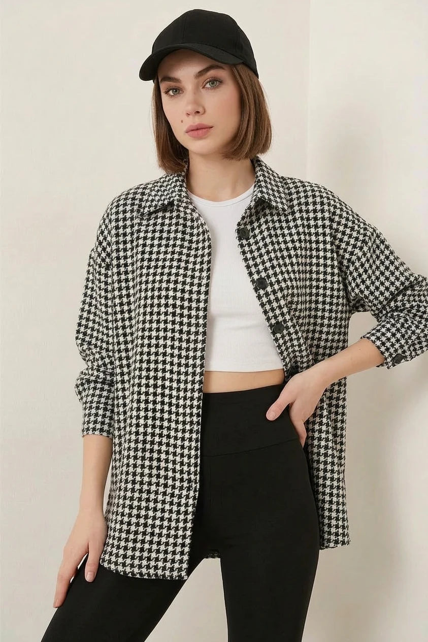 Kadın Oversize Kazayağı Desen Pamuklu Siyah Beyaz Gömlek