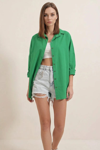 Kadın Oversize Kesim Basic Pamuklu Gömlek – Renk Seçenekleri 1