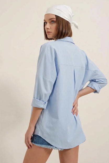 Kadın Oversize Kesim Basic Pamuklu Gömlek – Renk Seçenekleri 1