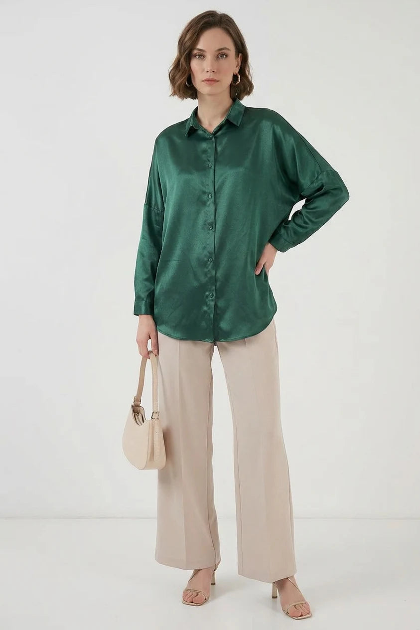 Kadın Oversize Kesim Saten Gömlek