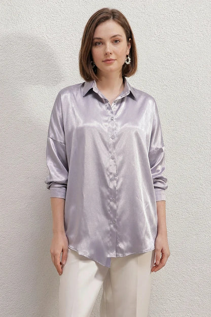 Kadın Oversize Kesim Saten Gömlek
