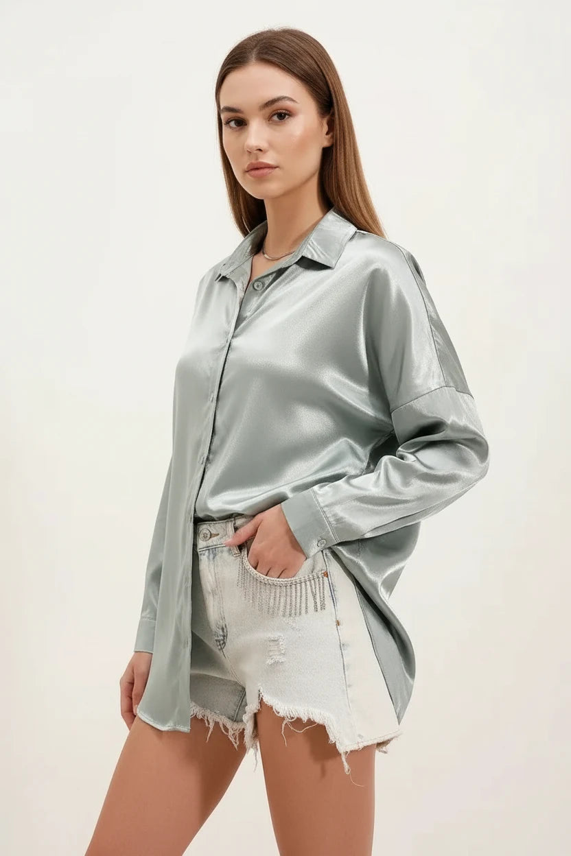 Kadın Oversize Kesim Saten Gömlek