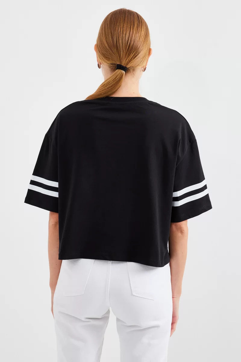 Kadın Basic Oversize Çizgili Kol Siyah Tişört