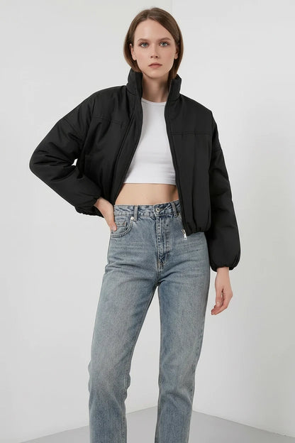 Kadın Dik Yaka Belden Büzgülü Oversize Bomber Siyah Mont