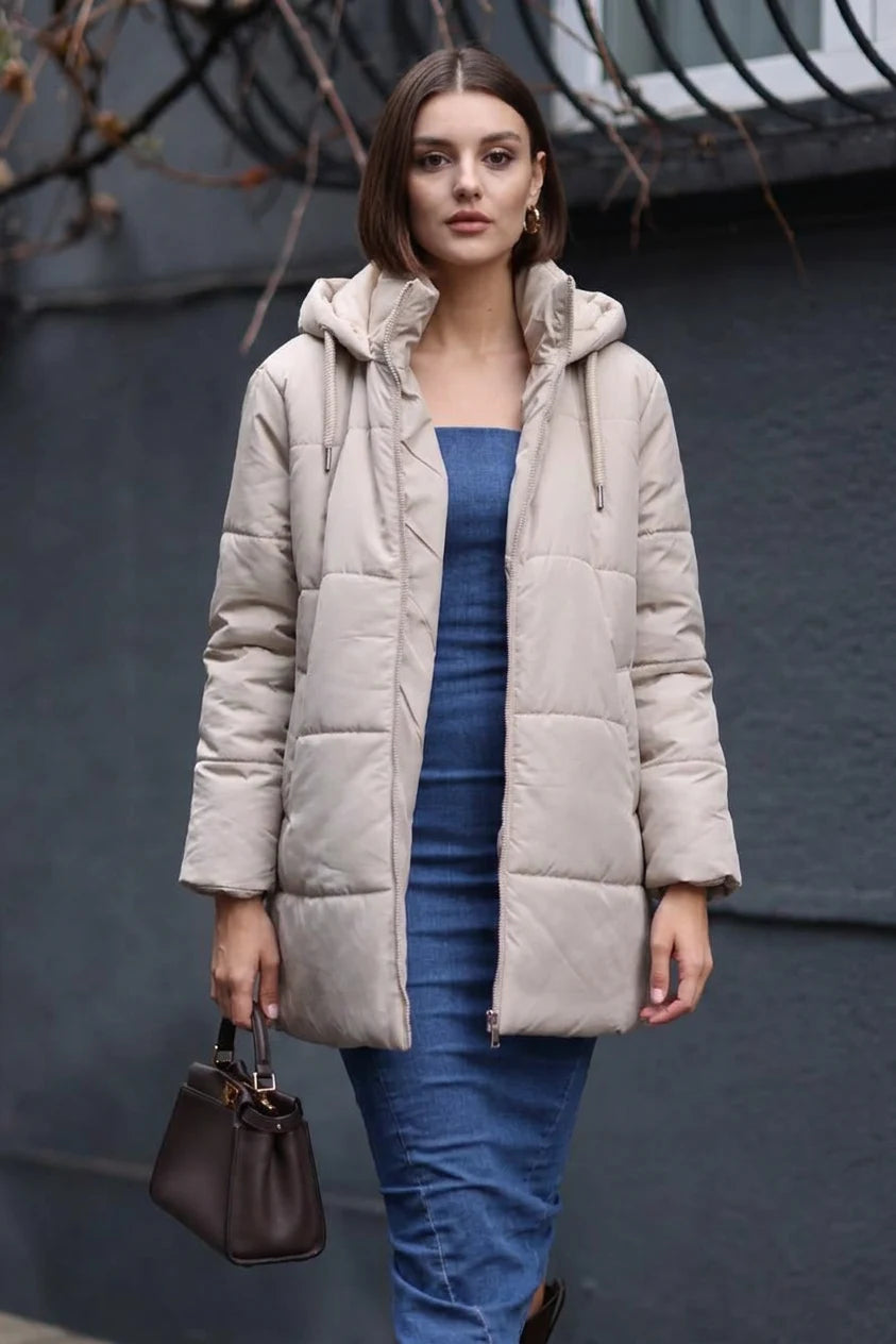 Kadın Kapüşonlu Oversize Bej Mont