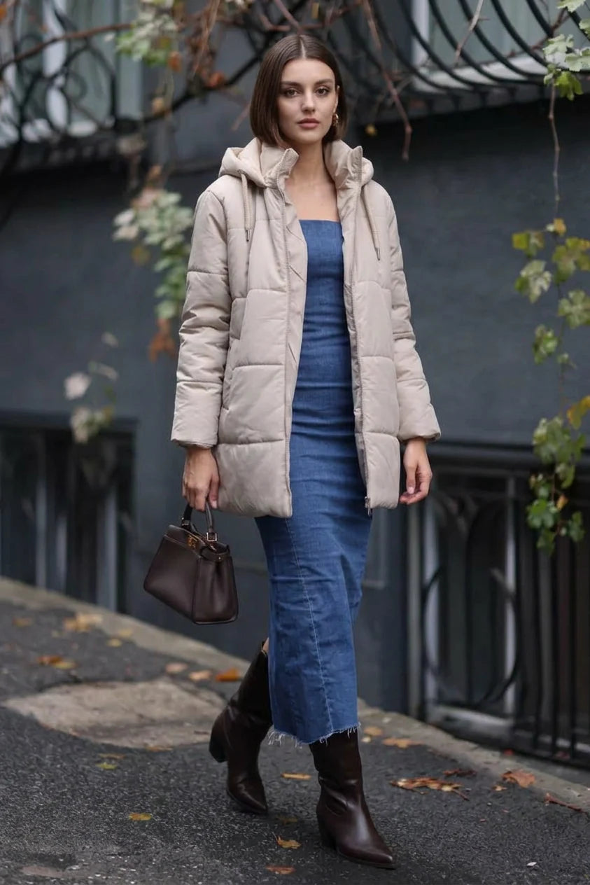 Kadın Kapüşonlu Oversize Bej Mont