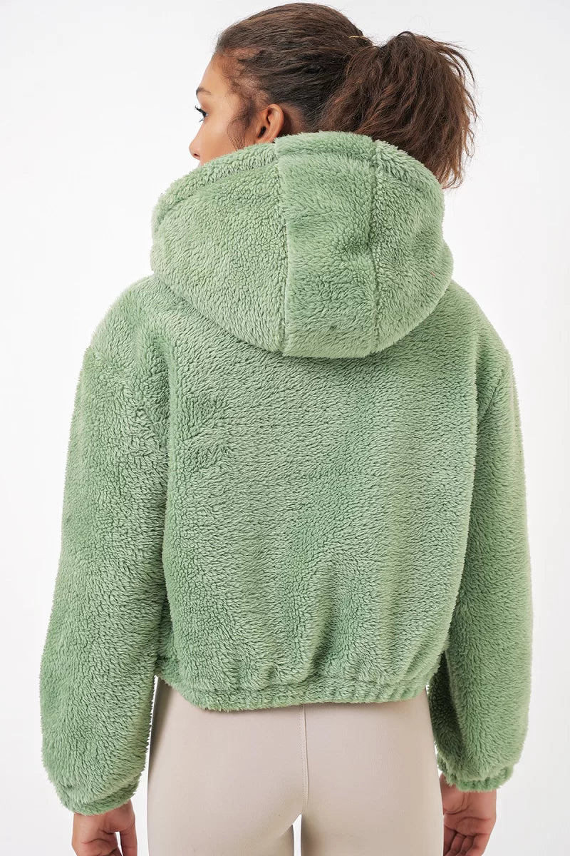Kadın Kapüşonlu Crop Peluş Ceket