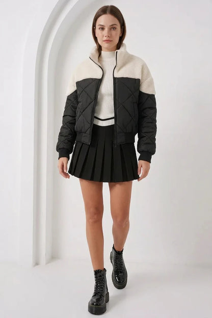 Kadın Yüksek Yaka Kapitone Şişme Ekru Mont