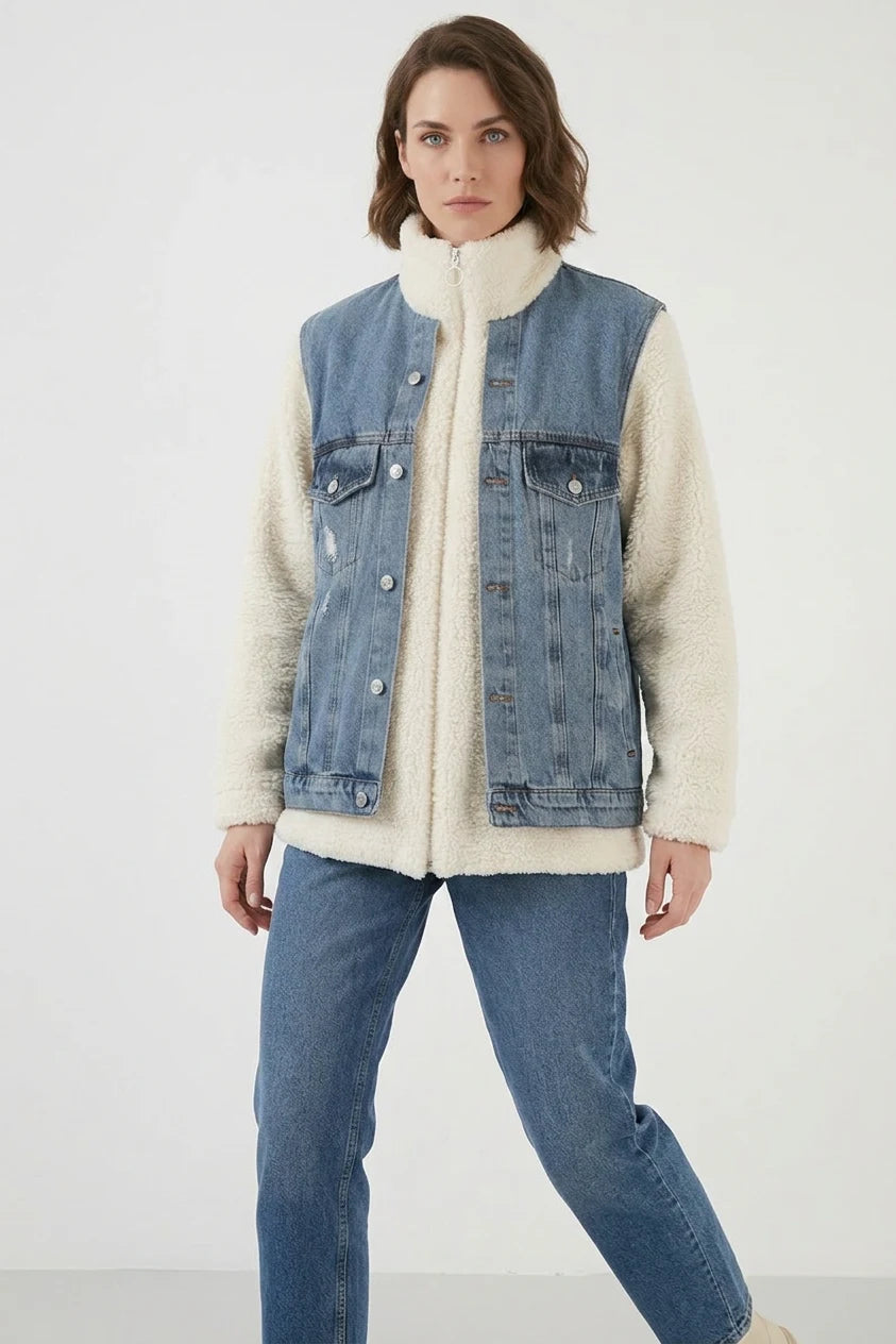 Kadın Yüksek Yaka Denim Peluş Yırtık Detaylı Pamuklu Lacivert Mont