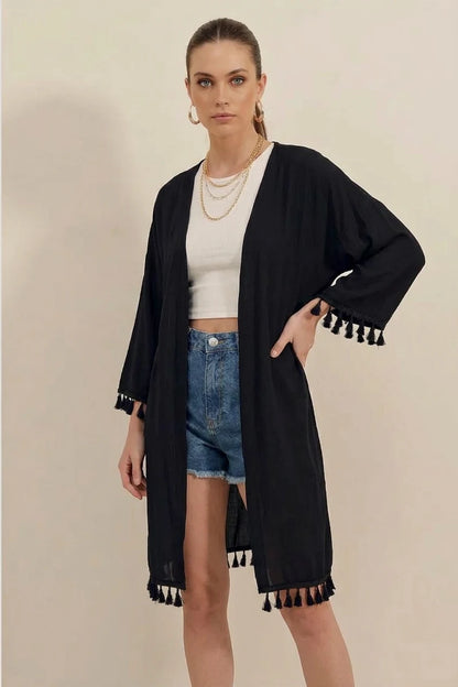 Kadın Fırfırlı Püsküllü Kol Detayı Etek Siyah Kimono