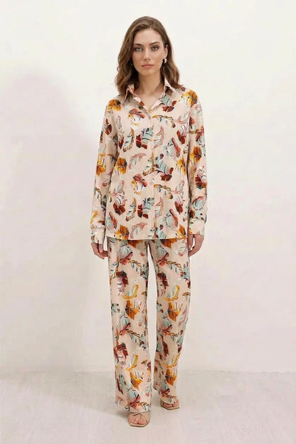 Kadın Gömlek Yaka Oversize Çiçek Desenli Krem İkili Takım
