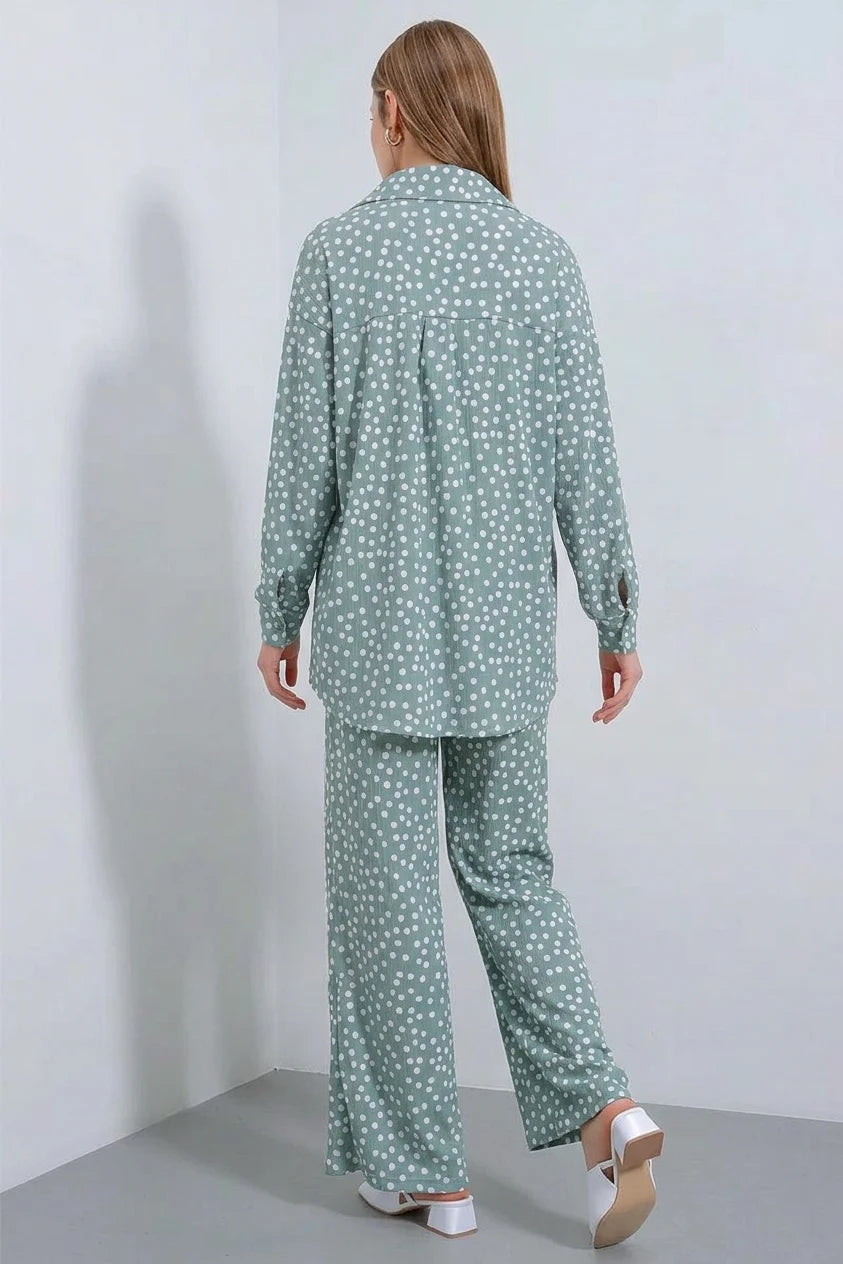 Kadın Gömlek Yaka Oversize Puantiyeli İkili Takım