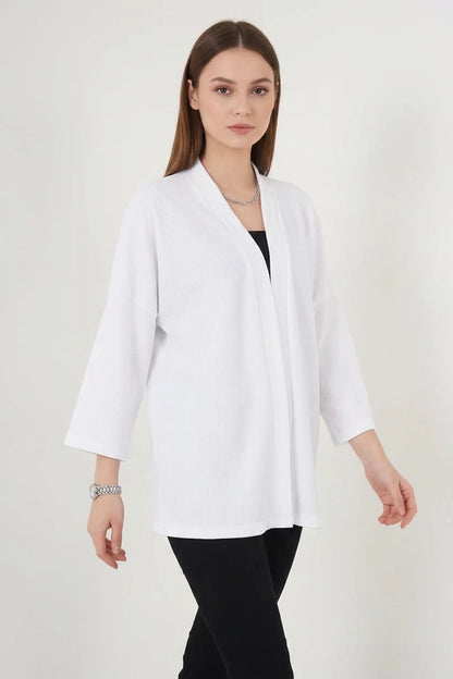 Kadın Bisiklet Yaka Düşük Omuzlu Beyaz Kimono