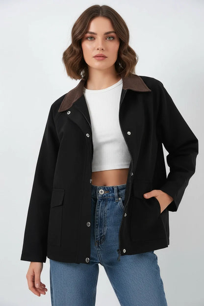 Kadın Klasik Yaka Cep Detaylı Oversize Ceket
