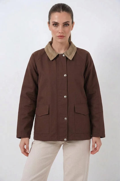 Kadın Klasik Yaka Cep Detaylı Oversize Ceket